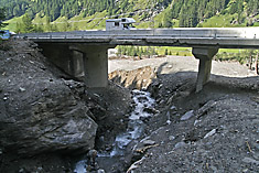 Die bergseitige Sicht der Felbertauernstraßen-Brücke