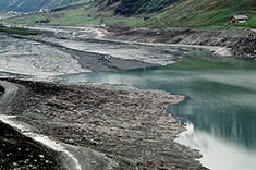 Speicher voller Schlamm als Landschaftszierde?